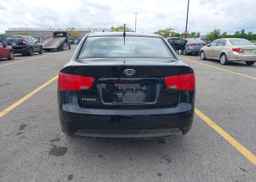 2010 KIA FORTE LX