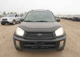 2002 TOYOTA RAV4