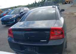 2006 DODGE CHARGER SRT-8
