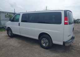 2017 GMC SAVANA 2500 LS
