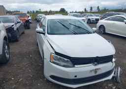 2014 VOLKSWAGEN JETTA 2.0L TRENDLINE+