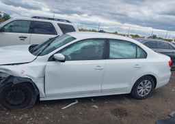 2014 VOLKSWAGEN JETTA 2.0L TRENDLINE+