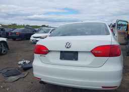 2014 VOLKSWAGEN JETTA 2.0L TRENDLINE+