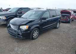 2012 CHRYSLER TOWN & COUNTRY TOURING