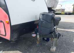 2019 WINNEBAGO MINNIE