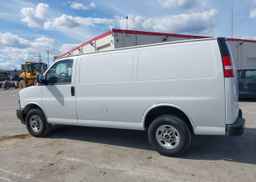 2023 GMC SAVANA G2500