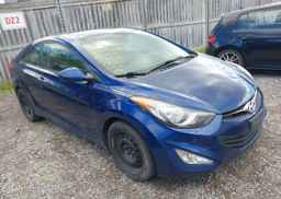 2013 HYUNDAI ELANTRA