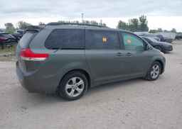 2011 TOYOTA SIENNA LE V6