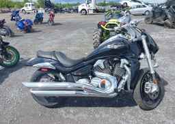 2010 SUZUKI VZR1800
