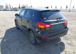 2018 MITSUBISHI RVR SE