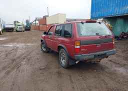 1994 NISSAN PATHFINDER LE