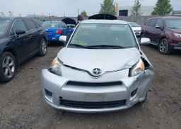 2011 TOYOTA SCION XD