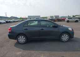 2010 TOYOTA YARIS