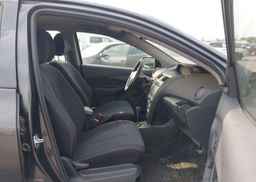 2010 TOYOTA YARIS