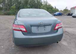 2011 TOYOTA CAMRY LE