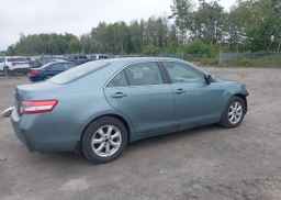 2011 TOYOTA CAMRY LE