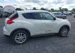 2014 NISSAN juke