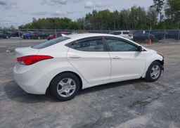 2013 HYUNDAI ELANTRA GL