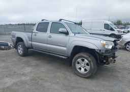 2015 TOYOTA TACOMA