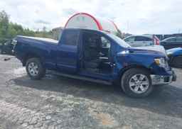 2018 NISSAN TITAN SV