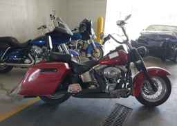 2011 HARLEY-DAVIDSON FLSTC