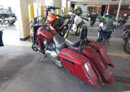 2011 HARLEY-DAVIDSON FLSTC
