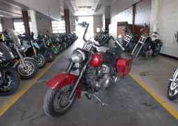 2011 HARLEY-DAVIDSON FLSTC