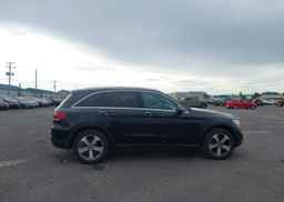 2022 MERCEDES-BENZ GLC 300 4MATIC