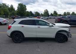 2015 MERCEDES-BENZ GLA 250 4MATIC