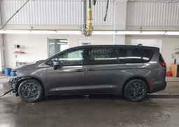 2022 CHRYSLER PACIFICA HYBRID TOURING L