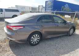 2018 TOYOTA CAMRY LE