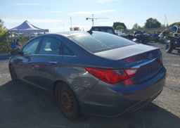 2012 HYUNDAI SONATA
