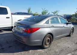 2012 HYUNDAI SONATA