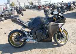 2009 YAMAHA YZFR1