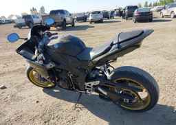 2009 YAMAHA YZFR1