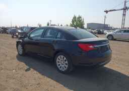 2013 CHRYSLER 200 LX