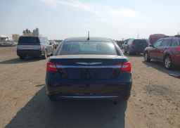2013 CHRYSLER 200 LX