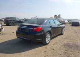 2013 CHRYSLER 200 LX