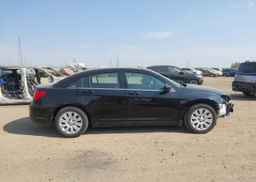 2013 CHRYSLER 200 LX