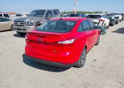 2014 FORD FOCUS SE