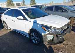 2019 HYUNDAI SONATA ESSENTIAL