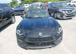 2017 FIAT 124 SPIDER CLASSICA