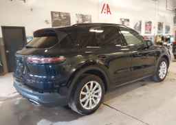 2021 PORSCHE CAYENNE