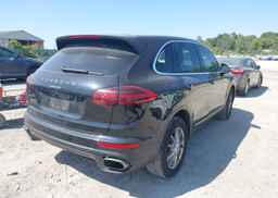 2016 PORSCHE CAYENNE