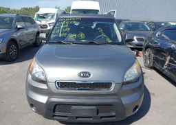 2010 KIA SOUL +