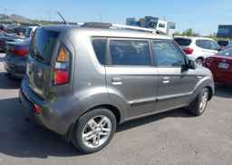2010 KIA SOUL +