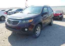 2012 KIA SORENTO LX