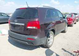 2012 KIA SORENTO LX