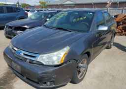 2010 FORD FOCUS SE