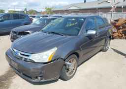 2010 FORD FOCUS SE